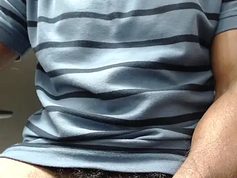 Snapshot of thkbigbrnmeat4f chatting on 10-16-25, 06:38 thkbigbrnmeat4f online show from 10-16-25, 06:38