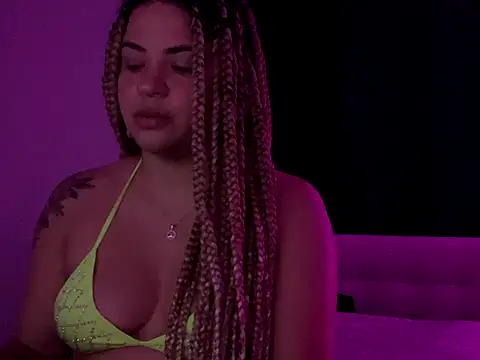 MelSaunders online show from 10-23-25, 03:38