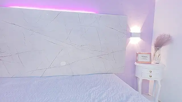 AbrilBrent online show from 12-05-25, 07:45