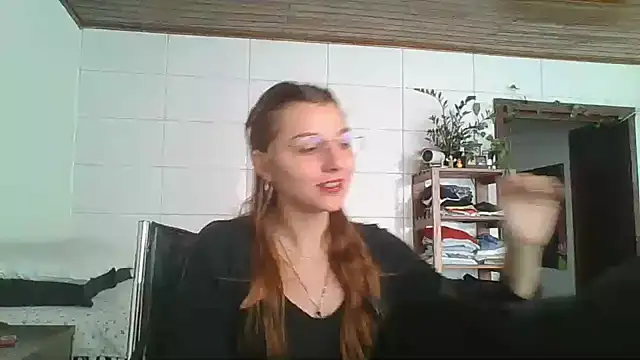 Snapshot of SweetyBabyDemon chatting on 09-27-25, 02:34 SweetyBabyDemon online show from 09-27-25, 02:34