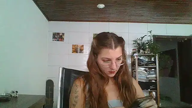 Snapshot of SweetyBabyDemon chatting on 01-19-26, 12:42 SweetyBabyDemon online show from 01-19-26, 12:42