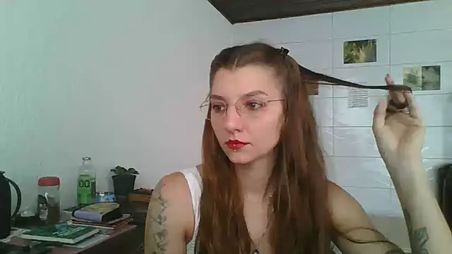 SweetyBabyDemon online show from 11-04-25, 12:20