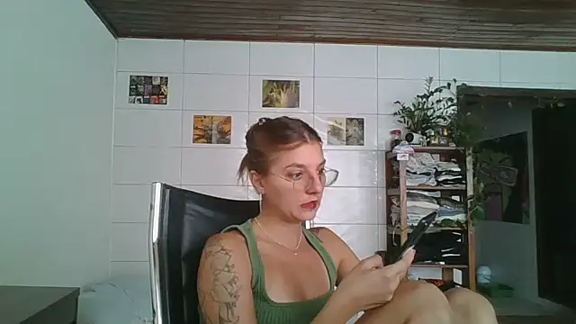 Snapshot of SweetyBabyDemon chatting on 02-24-26, 03:46 SweetyBabyDemon online show from 02-24-26, 03:46