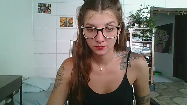 Snapshot of SweetyBabyDemon chatting on 02-22-26, 12:51 SweetyBabyDemon online show from 02-22-26, 12:51