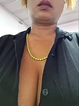 gatadeojosclaros online show from 07-05-26, 10:49