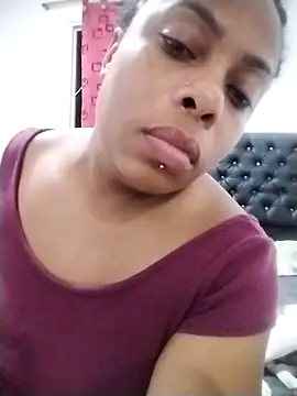 Snapshot of BrianaHazel chatting on 06-21-26, 04:40 BrianaHazel online show from 06-21-26, 04:40