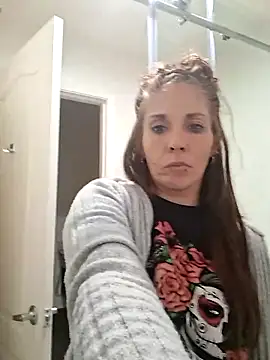 gorgeous11 online show from 10-30-25, 11:52