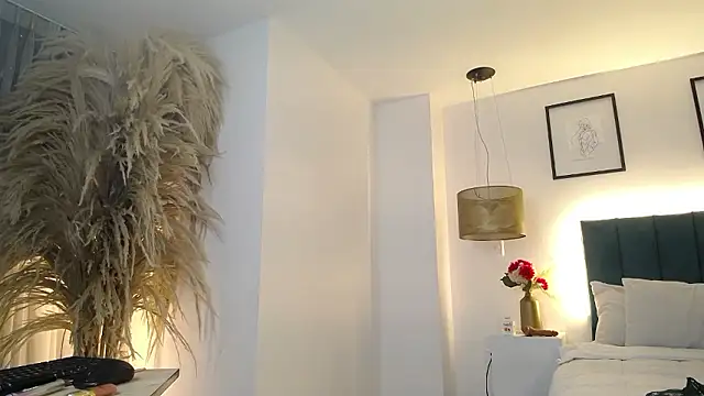 Snapshot of DestinyTorn chatting on 12-03-24, 07:27 DestinyTorn online show from 12-03-24, 07:27