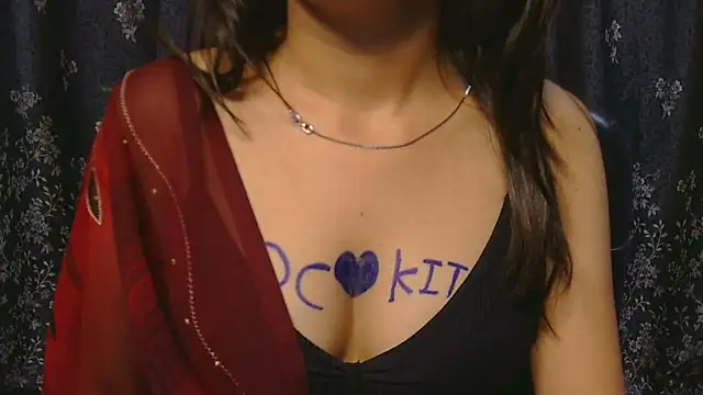 Snapshot of sexy_twisha chatting on 03-01-25, 07:08 sexy twisha online show from 03-01-25, 07:08