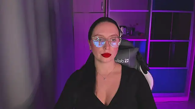 Christy Calypso online show from 04-08-26, 04:08