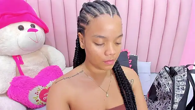 ISABELLA 020 online show from 04-06-26, 04:52