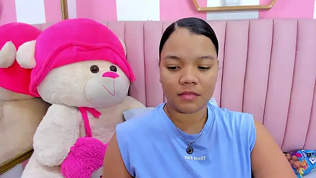 ISABELLA 020 online show from 12-02-25, 01:02