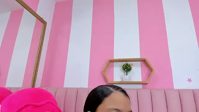 ISABELLA 020 online show from 12-03-25, 12:48