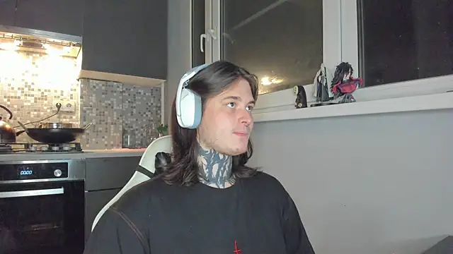  torfin  online show from 03-07-25, 01:09