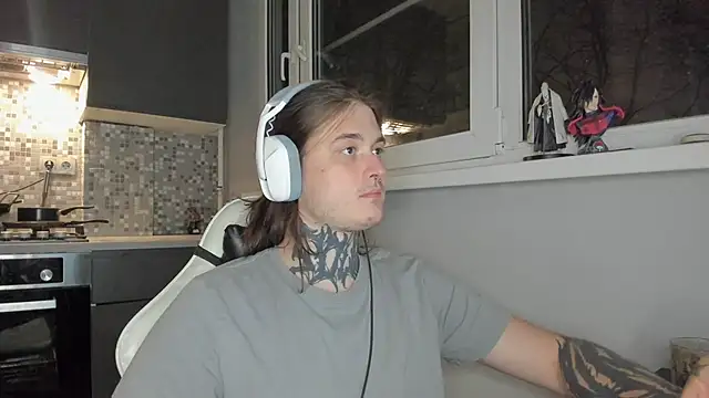  torfin  online show from 03-18-25, 08:05