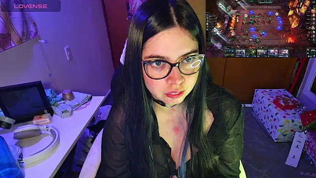 Vallolet Spencer online show from 12-22-24, 02:49