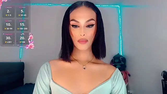  Riannagarcia  online show from 10-17-25, 04:27