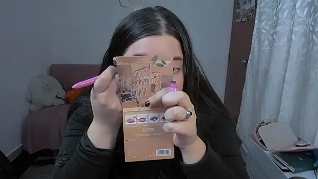 Aria Fullbuster online show from 12-18-25, 09:18