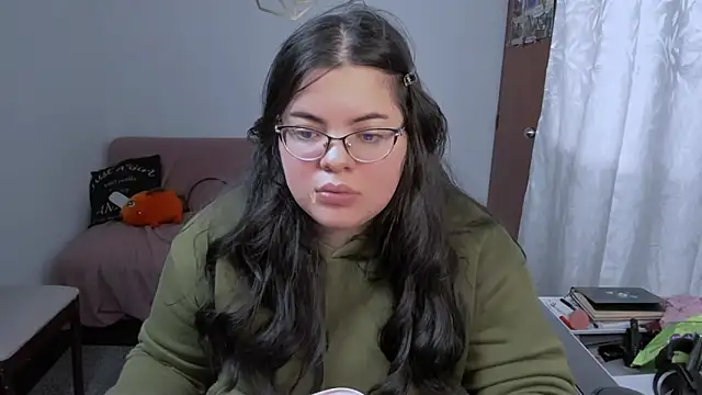 Aria Fullbuster online show from 02-07-26, 09:45