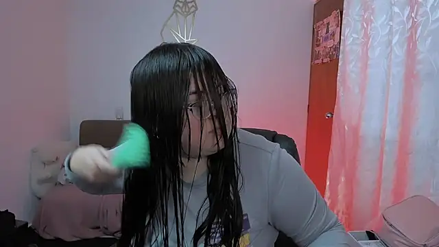 Aria Fullbuster online show from 03-03-26, 09:33