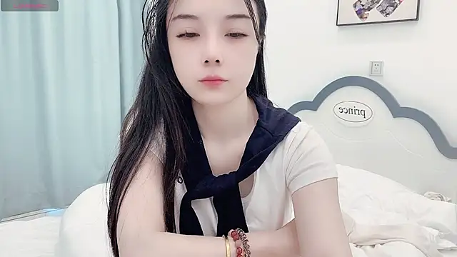 AKiKi711 online show from 04-17-26, 04:48