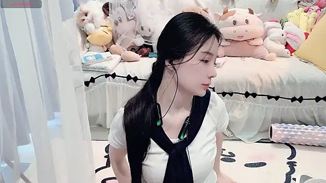 Snapshot of AKiKi711 chatting on 04-29-26, 05:00 AKiKi711 online show from 04-29-26, 05:00