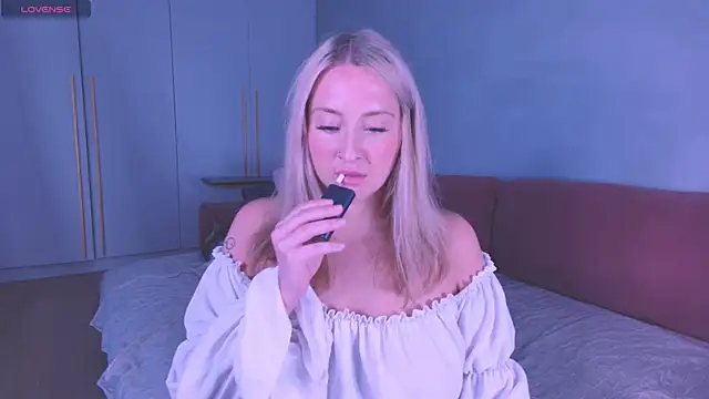 Oh mylissa online show from 06-15-26, 07:57