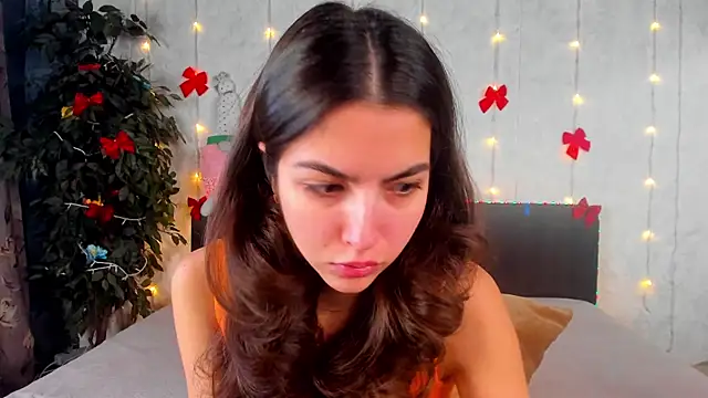 Milana Crystal  online show from 01-13-26, 08:07