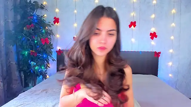 Milana Crystal  online show from 12-05-25, 08:13