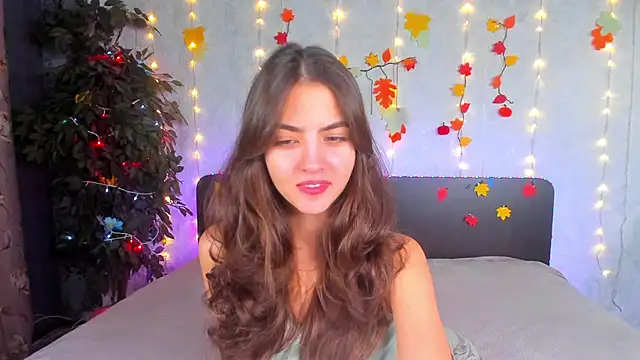 Milana Crystal  online show from 12-02-25, 08:16