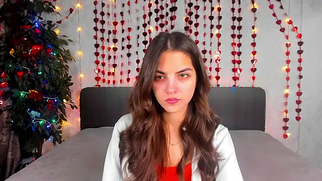 Milana Crystal  online show from 02-07-26, 08:00