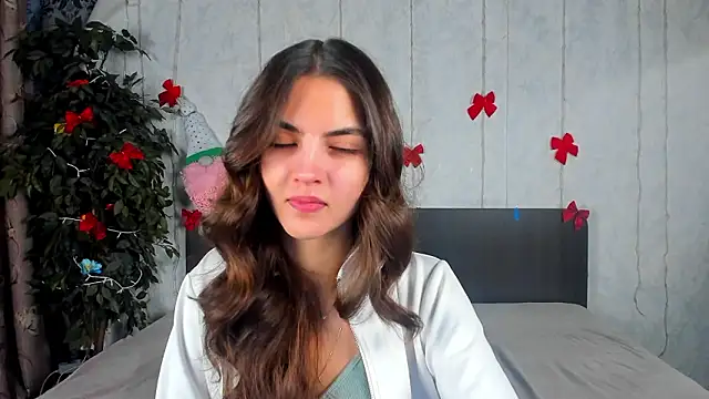 Milana Crystal  online show from 02-04-26, 07:47