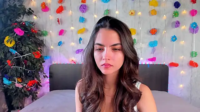 Milana Crystal  online show from 03-16-26, 08:18