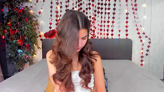 Milana Crystal  online show from 02-28-26, 08:03