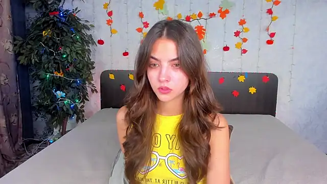 Milana Crystal  online show from 11-10-25, 08:19