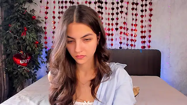 Milana Crystal  online show from 02-16-25, 11:49
