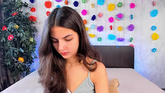 Milana Crystal  online show from 03-08-25, 08:33