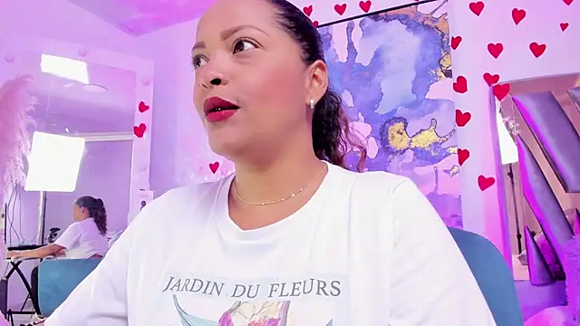 Snapshot of Danna_Ramiirez chatting on 02-21-25, 07:32 Danna Ramiirez online show from 02-21-25, 07:32