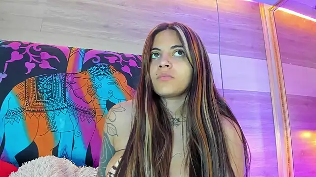 Cori Paige online show from 05-17-26, 04:23