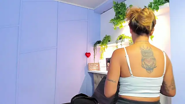 Georgina-coule online show from 03-12-25, 12:15