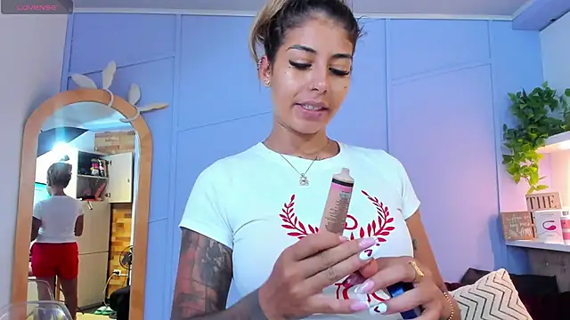 Georgina-coule online show from 02-05-25, 12:17