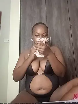 Snapshot of SassyAss_Coco chatting on 02-10-26, 12:42 SassyAss Coco online show from 02-10-26, 12:42