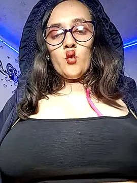 Snapshot of anndreapds chatting on 02-06-26, 09:44 anndreapds online show from 02-06-26, 09:44