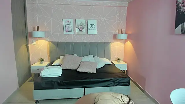 zara  sweet online show from 11-11-25, 01:17