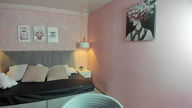 zara  sweet online show from 10-27-25, 01:23