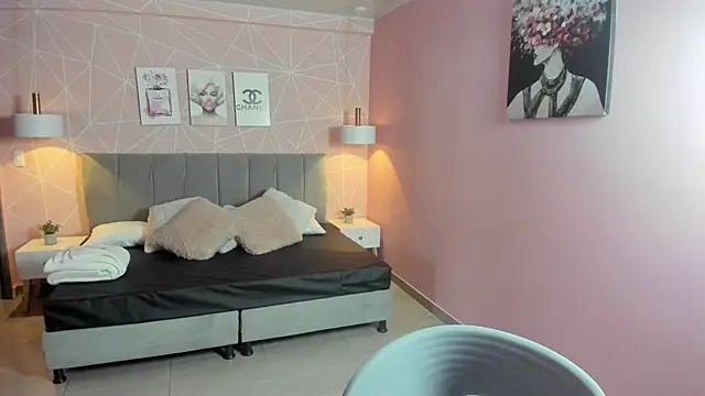 zara  sweet online show from 10-25-25, 12:39