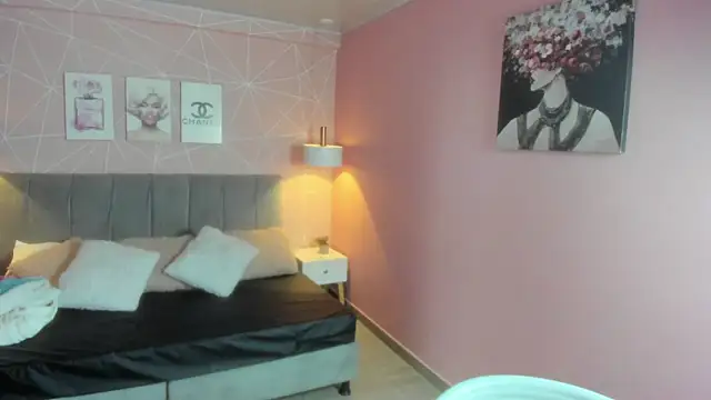 Snapshot of zara__sweet chatting on 05-05-26, 03:26 zara sweet online show from 05-05-26, 03:26