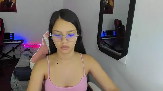 jessi and boy online show from 12-14-25, 07:19