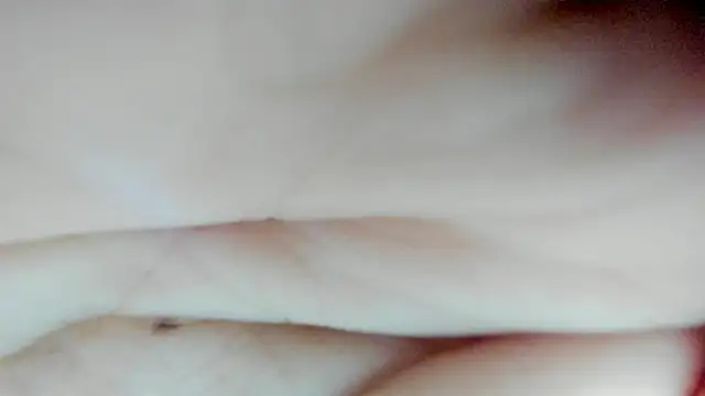 Snapshot of jessi_and_boy chatting on 11-01-25, 07:30 jessi and boy online show from 11-01-25, 07:30