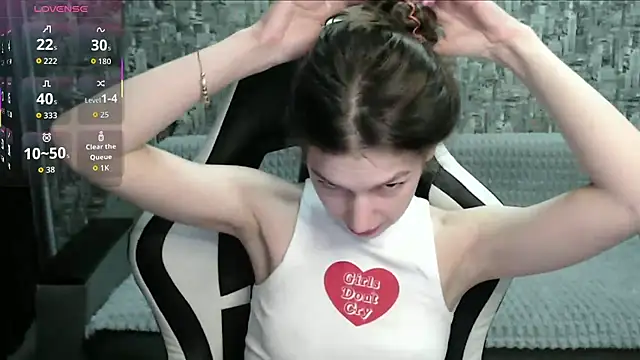 Snapshot of MissMiaCutie chatting on 10-13-25, 01:45 MissMiaCutie online show from 10-13-25, 01:45